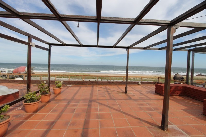Departamento con Terraza propia en Manantiales